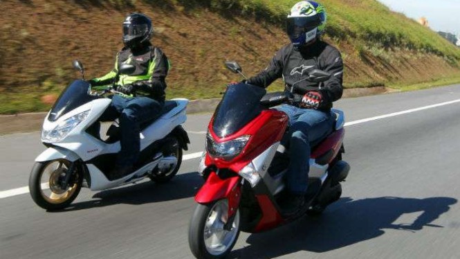 Beda-beda Tipis Yuk Intip Harga PCX dan NMax per April 