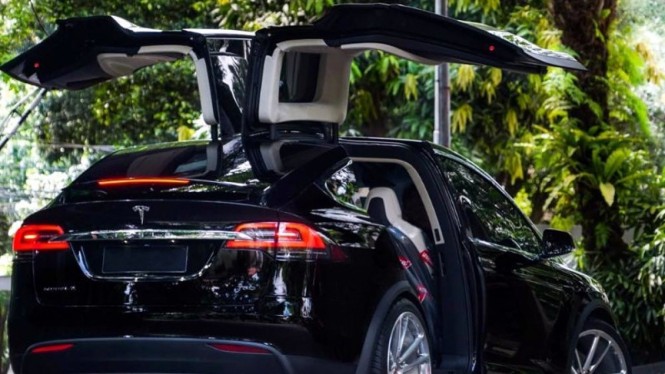 Perpres Mobil  Listrik  Diteken Siap siap Harga  Tesla  Jadi 