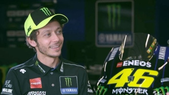 Valentino Rossi Resmi  Dikontrak Petronas Yamaha  untuk 