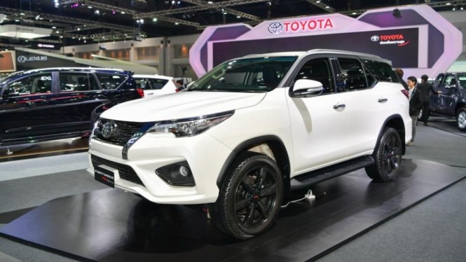 Jualan Makin Susah Kijang  Innova dan Fortuner  Diskon 