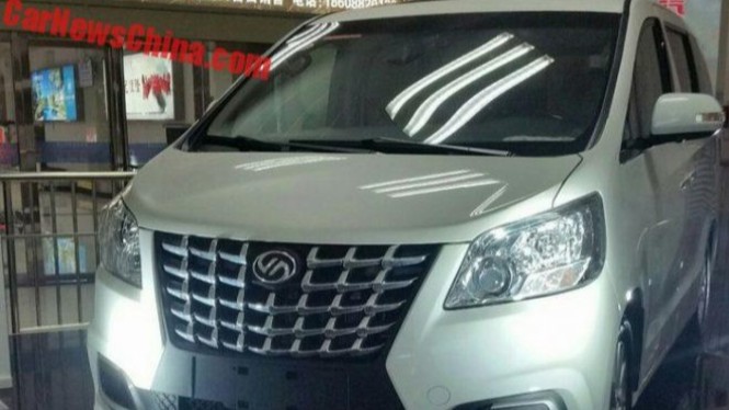 Toyota Alphard  KW  Pakai Mesin Mitsubishi Harganya Lebih 