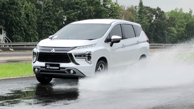 Mitsubishi Xpander Loans This Month Free Lising Interest, How Is That Possible?