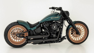 Modifikasi moge Harley-Davidson.