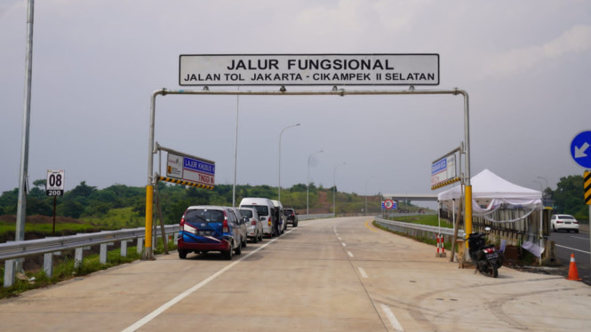 Jalan Tol Japek II Selatan Dibuka Gratis Saat Libur Nataru