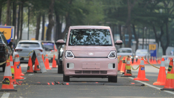 Mobil Listrik Seres E1 Yang Jadi Pesaing Wuling Air Ev Lite Laris Manis